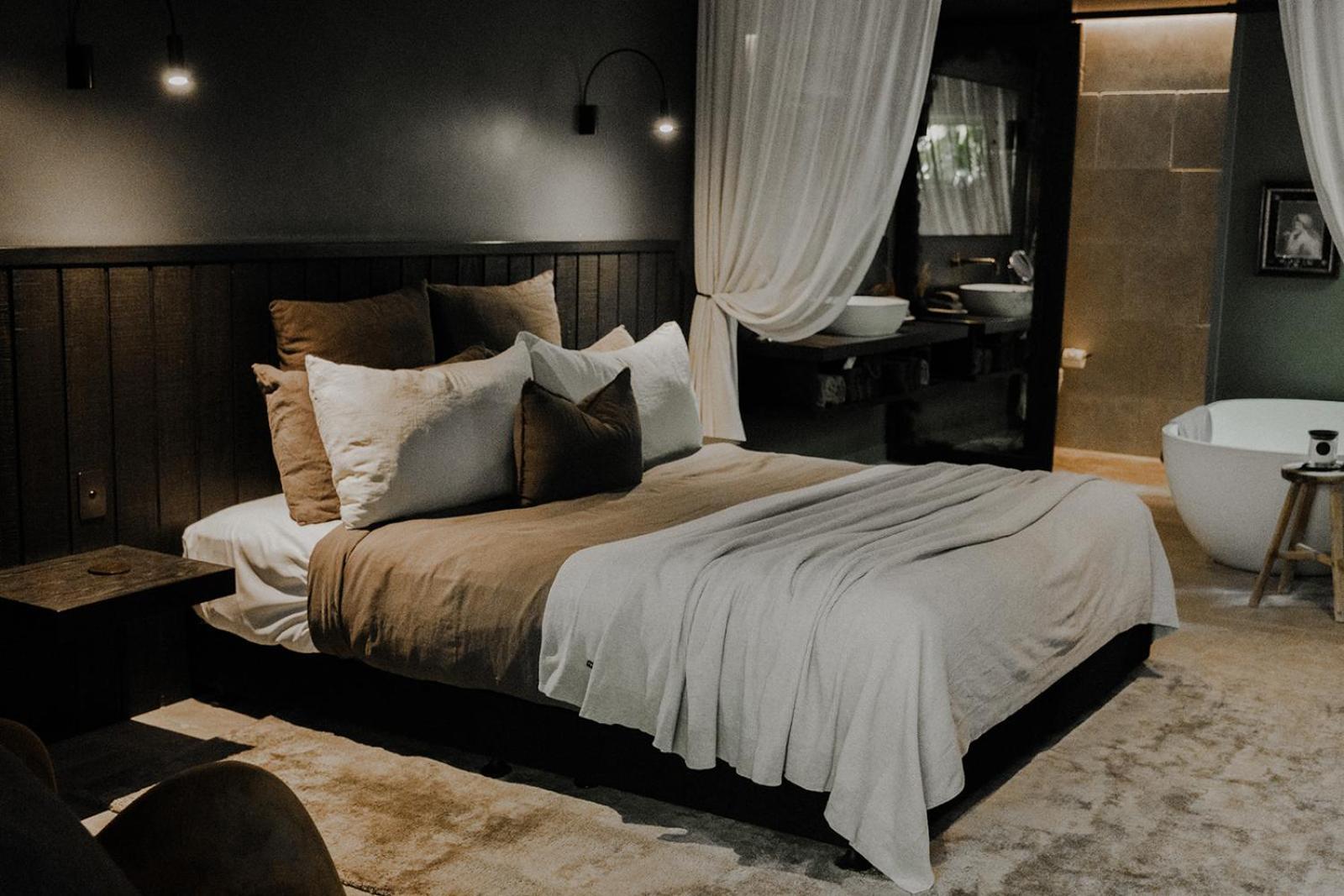 Hotel The Bower Byron Bay Esterno foto