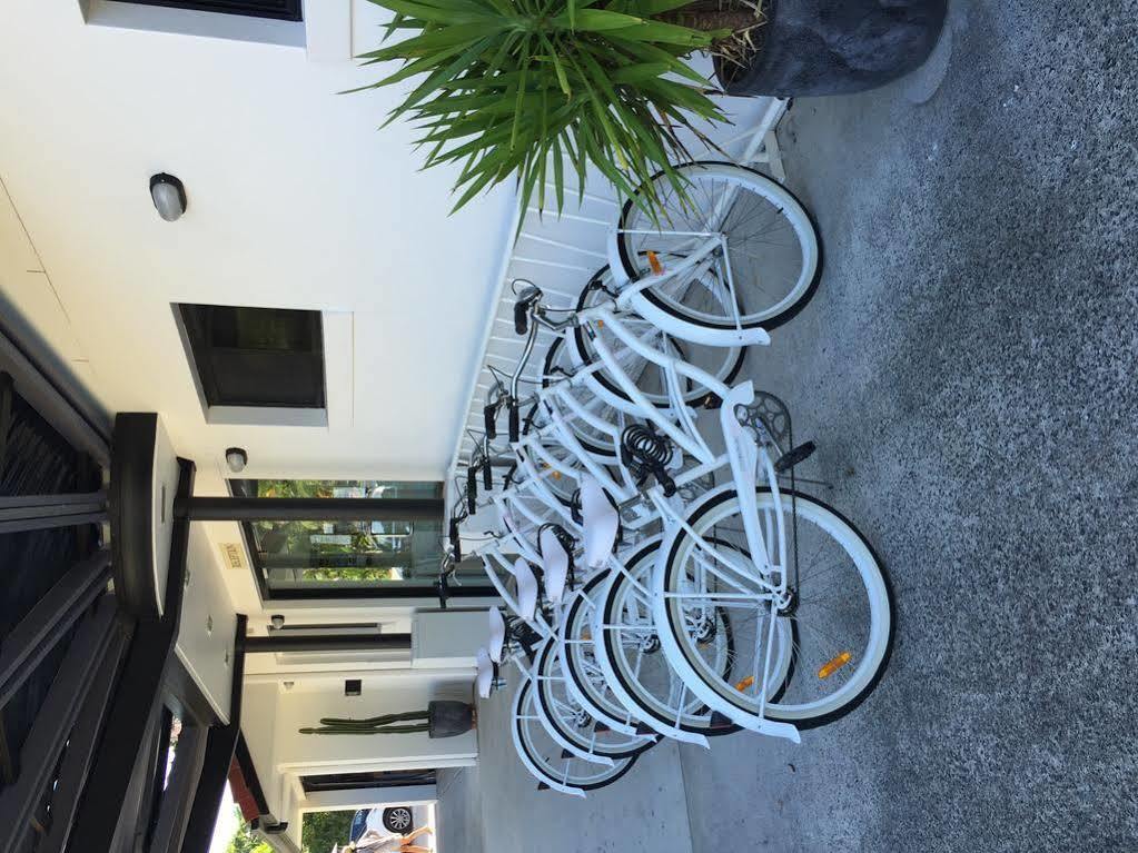Hotel The Bower Byron Bay Esterno foto